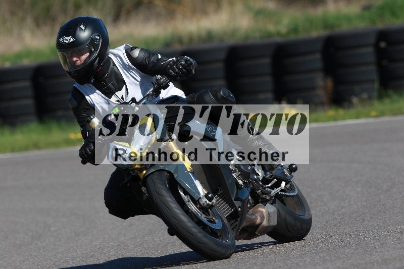 /Archiv-2022/08 17.04.2022 Speer Racing ADR/Instruktorengruppe/9